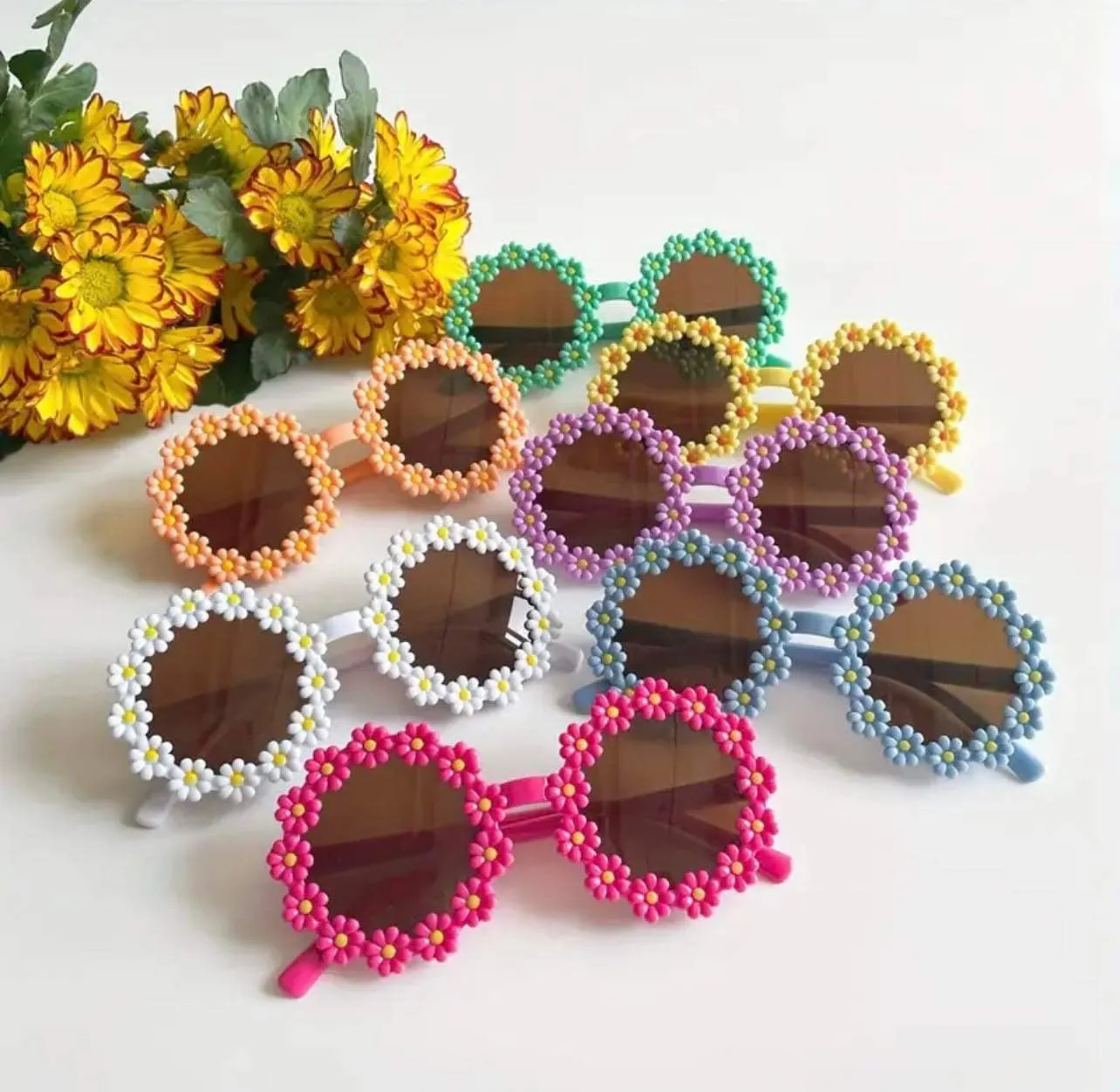 Kids Daisy Sunnies (non UV)